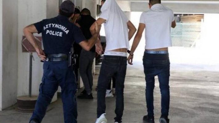 Ομαδικός βιασμoς στην Κύπρο: Δείτε τη selfie που απέδειξε ότι η 19χρονη έλεγε ψέματα Ομαδικός βιασμoς στην Κύπρο: Δείτε τη selfie που απέδειξε ότι η 19χρονη έλεγε ψέματα