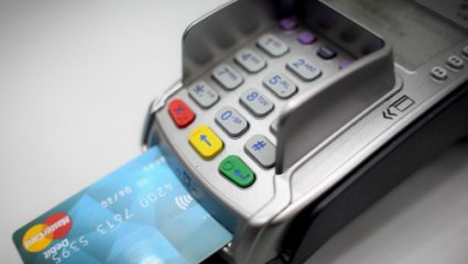 Έρχεται αφορολόγητο μόνο με e-αποδείξεις Έρχεται αφορολόγητο μόνο με e-αποδείξεις