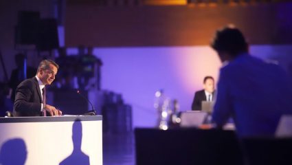 Μητσοτάκης σε ΔΕΘ: «Κυρωμένη αλλά επιζήμια η συμφωνία των Πρεσπών» Μητσοτάκης σε ΔΕΘ: «Κυρωμένη αλλά επιζήμια η συμφωνία των Πρεσπών»
