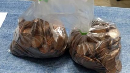Εφιάλτης σε πρατήριο καυσίμων στο Αγρίνιο: Πλήρωσε για 40 ευρώ βενζίνη με 5λεπτα! Εφιάλτης σε πρατήριο καυσίμων στο Αγρίνιο: Πλήρωσε για 40 ευρώ βενζίνη με 5λεπτα!