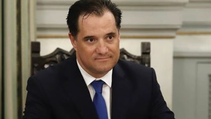 Ο Άδωνις διαψεύδει Παγώνη: Απέχει πολύ το άνοιγμα της εστίασης Ο Άδωνις διαψεύδει Παγώνη: Απέχει πολύ το άνοιγμα της εστίασης