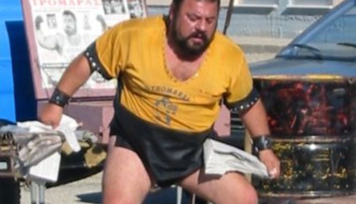 Το παράπονο του Τρομάρα: «Ο ΣΥΡΙΖΑ δεν μου ανανέωσε την άδεια για τις παραστάσεις» Το παράπονο του Τρομάρα: «Ο ΣΥΡΙΖΑ δεν μου ανανέωσε την άδεια για τις παραστάσεις»