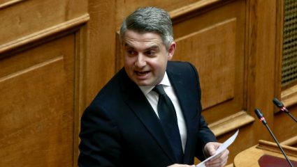 Κολλημένος με το ΠΑΣΟΚ! Κολλημένος με το ΠΑΣΟΚ!