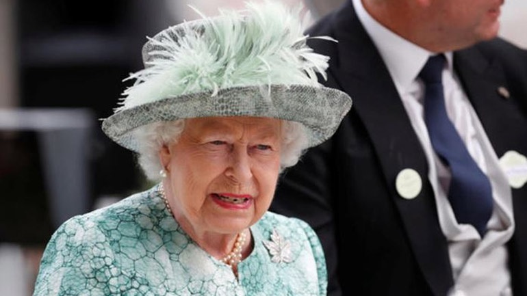Η βασίλισσα Ελισάβετ απαντά για πρώτη φορά για την επιστροφή των μαρμάρων του Παρθενώνα