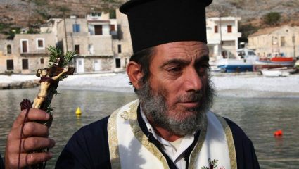 Υπόθεση ιερέα: Διαγνώστηκε με σοβαρό μεταδιδόμενο νόσημα που ίσως τον αθωώσει Υπόθεση ιερέα: Διαγνώστηκε με σοβαρό μεταδιδόμενο νόσημα που ίσως τον αθωώσει