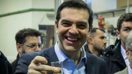 Έβαλε το δερμάτινο και πήγε για ποτάκια ο Αλέξης Τσίπρας (pic) Έβαλε το δερμάτινο και πήγε για ποτάκια ο Αλέξης Τσίπρας (pic)