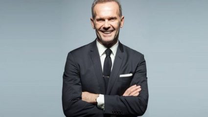 Κάνει μήνυση σε facebook και instagram ο Πέτρος Κωστόπουλος Κάνει μήνυση σε facebook και instagram ο Πέτρος Κωστόπουλος