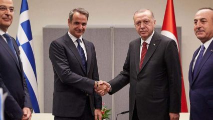 Γιατί ο Μητσοτάκης δεν τραβάει το σχοινί στην κόντρα με την Τουρκία Γιατί ο Μητσοτάκης δεν τραβάει το σχοινί στην κόντρα με την Τουρκία