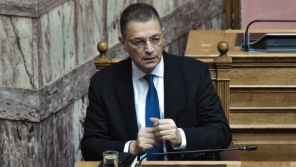 Δημοσίευμα για… ψεύτικα πτυχία του υφυπουργού Εθνικής Άμυνας! Δημοσίευμα για… ψεύτικα πτυχία του υφυπουργού Εθνικής Άμυνας!