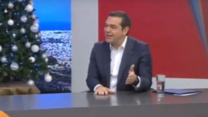 Τσίπρας στον Παπαδάκη: «Φτάσαμε τρεις φορές κοντά σε θερμό επεισόδιο» Τσίπρας στον Παπαδάκη: «Φτάσαμε τρεις φορές κοντά σε θερμό επεισόδιο»