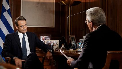 Σκληρή κριτική στον Νίκο Χατζηνικολάου… Σκληρή κριτική στον Νίκο Χατζηνικολάου…