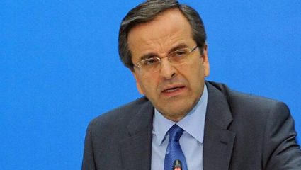 Κρατάει αποστάσεις από την πρόταση Σακελλαροπούλου ο Σαμαράς Κρατάει αποστάσεις από την πρόταση Σακελλαροπούλου ο Σαμαράς
