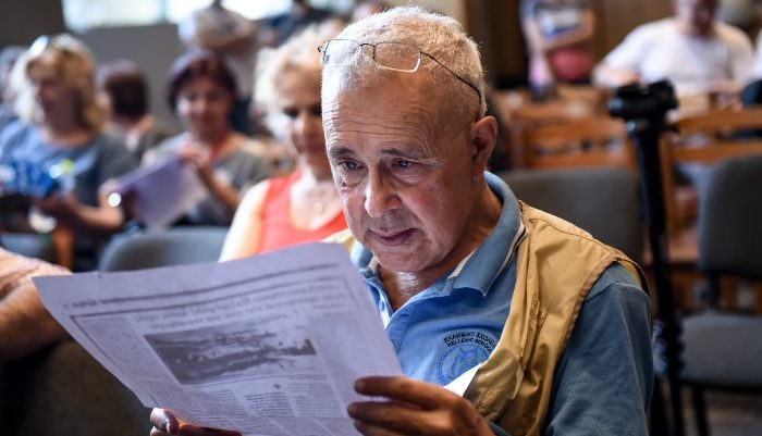 Η επανάσταση του Ζουράρι Η επανάσταση του Ζουράρι