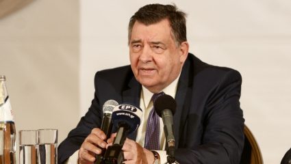 Καρατζαφέρης: «Θα πήγαινα 100% στο GNTM» Καρατζαφέρης: «Θα πήγαινα 100% στο GNTM»