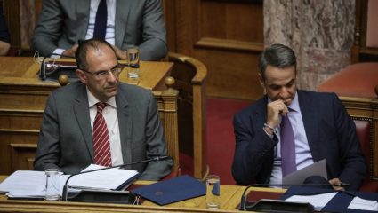 Το σχέδιο της κυβέρνησης για το ποδόσφαιρο φέρνει σεισμό και αντιδράσεις Το σχέδιο της κυβέρνησης για το ποδόσφαιρο φέρνει σεισμό και αντιδράσεις