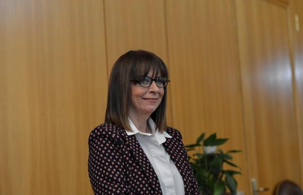 H... προετοιμασία της Αικατερίνης Σακελλαροπούλου για το Προεδρικό Μέγαρο H... προετοιμασία της Αικατερίνης Σακελλαροπούλου για το Προεδρικό Μέγαρο