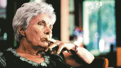 Θλίψη για την Κική Δημουλά – Υπέστη ανακοπή καρδιάς Θλίψη για την Κική Δημουλά – Υπέστη ανακοπή καρδιάς