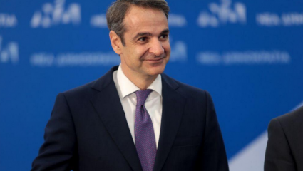 Ο Κυριάκος δίνει το παράδειγμα για τον κορωνοϊό – ΦΩΤΟ Ο Κυριάκος δίνει το παράδειγμα για τον κορωνοϊό – ΦΩΤΟ