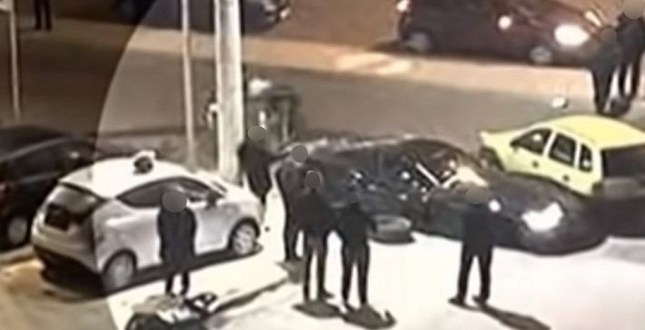 «Το παιδί ήταν ζωντανό όταν έφυγε ο οδηγός της Corvette» «Το παιδί ήταν ζωντανό όταν έφυγε ο οδηγός της Corvette»