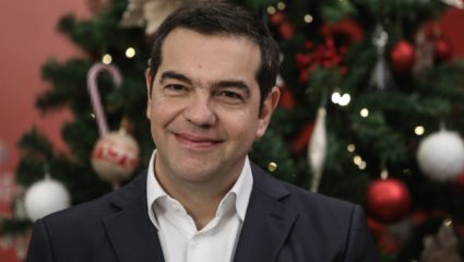 «Τι έγινε, ήρθε ο νονός;»: Ιστορικό τρολάρισμα Τσίπρα σε Γεωργιάδη! (vid) «Τι έγινε, ήρθε ο νονός;»: Ιστορικό τρολάρισμα Τσίπρα σε Γεωργιάδη! (vid)