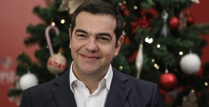 Κριτική σε Τσίπρα: «Μιμείται τη φωνή του Ανδρέα Παπανδρέου» Κριτική σε Τσίπρα: «Μιμείται τη φωνή του Ανδρέα Παπανδρέου»