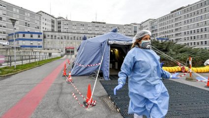 Υγειονομική βόμβα: Σε ποια νησιά χωρίς υποδομές μεταφέρουν τον κορωνοϊό οι Αθηναίοι Υγειονομική βόμβα: Σε ποια νησιά χωρίς υποδομές μεταφέρουν τον κορωνοϊό οι Αθηναίοι