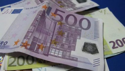Κύρτσος ημίχρονο, Πέτσας… τελικό Κύρτσος ημίχρονο, Πέτσας… τελικό