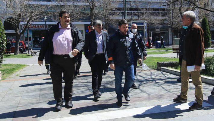 Επιβεβαιώθηκαν οι φόβοι του Τσιόδρα: Υγειονομική «βόμβα» το Κρανίδι με 150 νέα κρούσματα κορωνοϊού Επιβεβαιώθηκαν οι φόβοι του Τσιόδρα: Υγειονομική «βόμβα» το Κρανίδι με 150 νέα κρούσματα κορωνοϊού