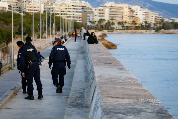 Έτσι θα επιστρέψει η κανονικότητα στην Ελλάδα