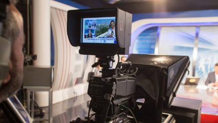 Fake news ότι γλιτώνουν τα 21 εκατ. ευρώ τα κανάλια – Η διευκόλυνση της κυβέρνησης Fake news ότι γλιτώνουν τα 21 εκατ. ευρώ τα κανάλια – Η διευκόλυνση της κυβέρνησης