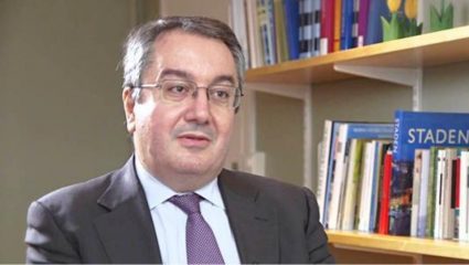 Εν μέσω πανδημίας: Η φωτό-ντροπή που έβγαλε απ’ τα ρούχα του τον Ηλία Μόσιαλο (Pic) Εν μέσω πανδημίας: Η φωτό-ντροπή που έβγαλε απ’ τα ρούχα του τον Ηλία Μόσιαλο (Pic)