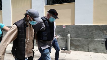 Έτσι «ψάρευε» τα θύματά του ο ψευτογιατρός Έτσι «ψάρευε» τα θύματά του ο ψευτογιατρός
