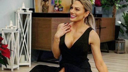 Ιωάννα Μαλέσκου: Οι εντυπωσιακές φωτό της που διέγραψε απ’ το Instagram μετά τις υπογραφές με τον ΣΚΑΪ (Pics) Ιωάννα Μαλέσκου: Οι εντυπωσιακές φωτό της που διέγραψε απ’ το Instagram μετά τις υπογραφές με τον ΣΚΑΪ (Pics)