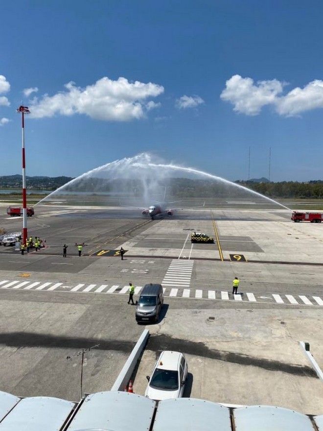 Οι αψίδες νερού δεν μπορούν να κρύψουν τα κρούσματα στην επαρχία