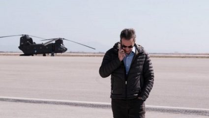 Ο Μητσοτάκης, ο Τσίπρας και το κότερο… Ο Μητσοτάκης, ο Τσίπρας και το κότερο…