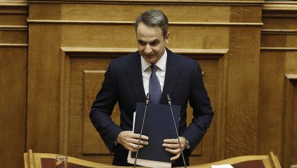 Ανασχηματισμός: Αυτούς ξηλώνει ο Κυριάκος από τα υπουργεία Ανασχηματισμός: Αυτούς ξηλώνει ο Κυριάκος από τα υπουργεία