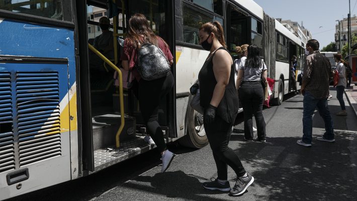Κορωνοϊός στα ΜΜΜ: Τρέχουν να σώσουν την κατάσταση αλλά ίσως είναι αργά Κορωνοϊός στα ΜΜΜ: Τρέχουν να σώσουν την κατάσταση αλλά ίσως είναι αργά