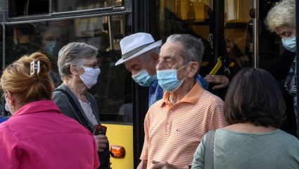 Δίκοπο μαχαίρι: Γιατί είναι επικίνδυνο να εφαρμοστούν τα νέα μέτρα Δίκοπο μαχαίρι: Γιατί είναι επικίνδυνο να εφαρμοστούν τα νέα μέτρα