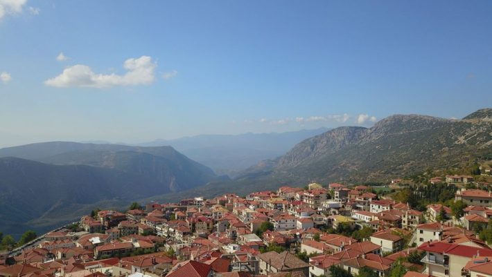 Νοίκια στα ύψη, πρωτοφανής ζήτηση: Το ελληνικό χωριό που βγάζει τρελά λεφτά λόγω covid Νοίκια στα ύψη, πρωτοφανής ζήτηση: Το ελληνικό χωριό που βγάζει τρελά λεφτά λόγω covid