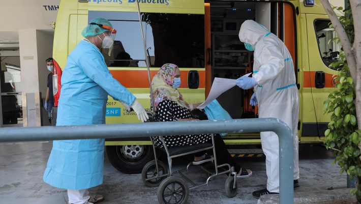 Γινόμαστε Σουηδία: Κόλλησαν όλοι οι ηλικιωμένοι σε γηροκομείο στα Ιωάννινα Γινόμαστε Σουηδία: Κόλλησαν όλοι οι ηλικιωμένοι σε γηροκομείο στα Ιωάννινα