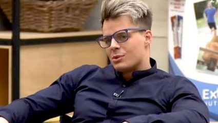 Φίλιππος Αρβανίτης: Αυτή είναι η επαγγελματίας συμπρωταγωνίστριά του στην πρώτη του ταινία (Pic) Φίλιππος Αρβανίτης: Αυτή είναι η επαγγελματίας συμπρωταγωνίστριά του στην πρώτη του ταινία (Pic)