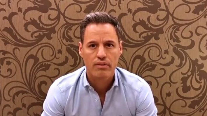 Επίθεση στα fake news: Πετράκος και «Μακελειό» στον εισαγγελέα Επίθεση στα fake news: Πετράκος και «Μακελειό» στον εισαγγελέα
