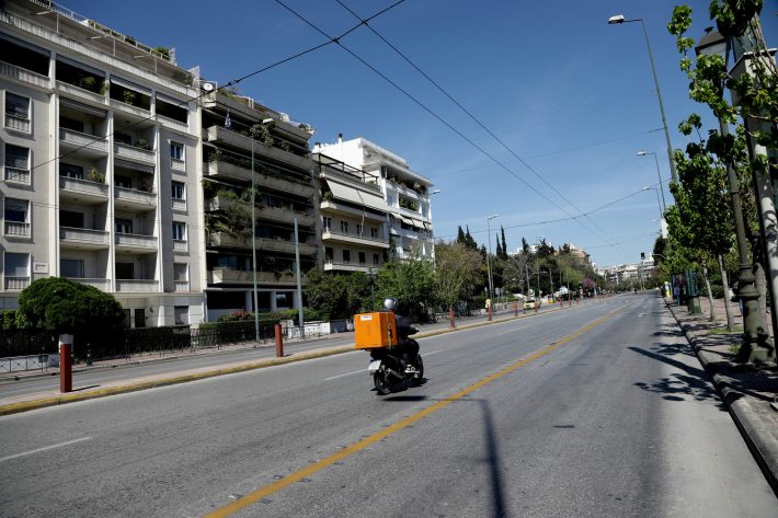 Η φωτογραφία που «εξηγεί» τι συμβαίνει με τις εταιρίες Courier