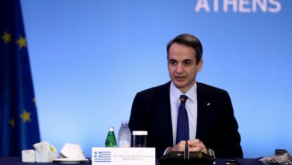 Οι τηλεοπτικές εμφανίσεις υπουργών «πονοκεφαλιάζουν» τον Μητσοτάκη Οι τηλεοπτικές εμφανίσεις υπουργών «πονοκεφαλιάζουν» τον Μητσοτάκη