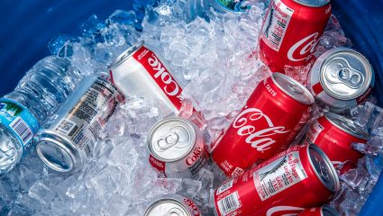 Είναι γεγονός: Η Coca- Cola κάνει τη μεγαλύτερη αλλαγή στην ιστορία της Είναι γεγονός: Η Coca- Cola κάνει τη μεγαλύτερη αλλαγή στην ιστορία της