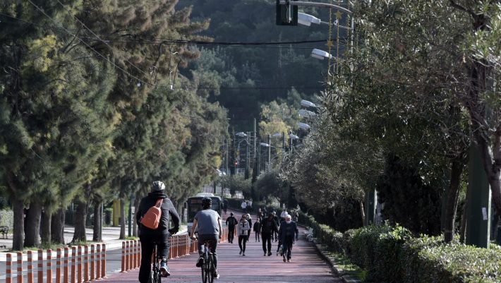 Γιατί δεν απέδωσε το δεύτερο lockdown στην Ελλάδα Γιατί δεν απέδωσε το δεύτερο lockdown στην Ελλάδα
