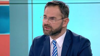 Πώς να σκοτώσεις τη γυναίκα σου και να μην τιμωρηθείς: Οδηγίες από αστυνομικό στην ελληνική τηλεόραση Πώς να σκοτώσεις τη γυναίκα σου και να μην τιμωρηθείς: Οδηγίες από αστυνομικό στην ελληνική τηλεόραση