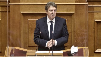 «Είναι ο καλύτερος στην Ευρώπη»: Η απάντηση Χρυσοχοΐδη για τα αίσχη της Νέας Σμύρνης «Είναι ο καλύτερος στην Ευρώπη»: Η απάντηση Χρυσοχοΐδη για τα αίσχη της Νέας Σμύρνης