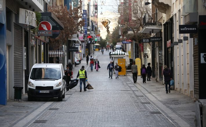 Σκέψεις για «σπαστό» άνοιγμα της αγοράς