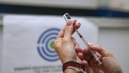 Ανακοινώνονται: Αυτά είναι τα προνόμια που δίνει η κυβέρνηση σε όσους έχουν εμβολιαστεί Ανακοινώνονται: Αυτά είναι τα προνόμια που δίνει η κυβέρνηση σε όσους έχουν εμβολιαστεί
